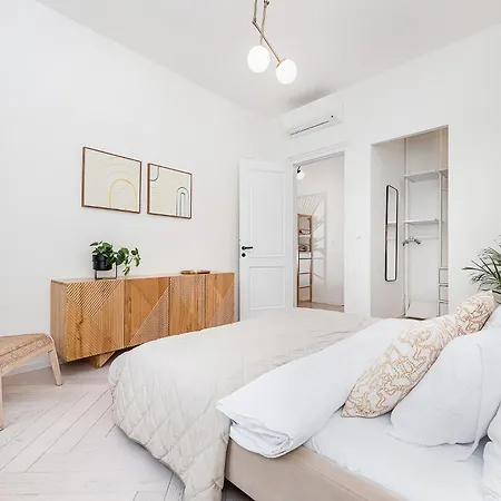 Lägenhet Designer Touch 2-bedroom In Picturesque Area *